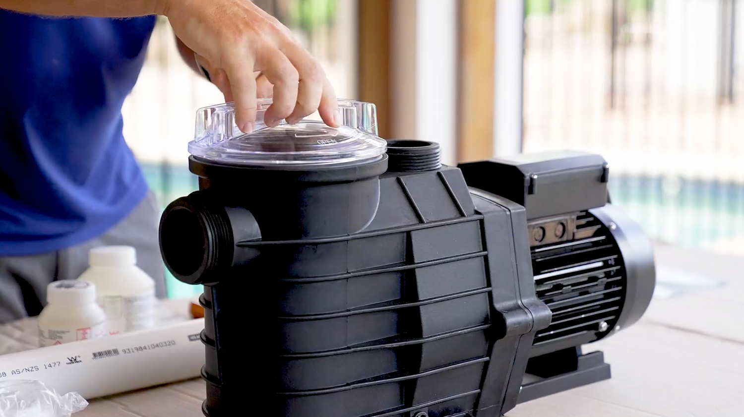 How to Choose the Right Pool Pump